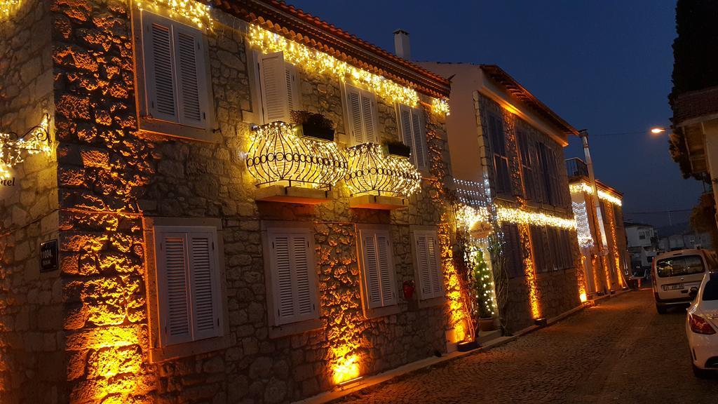 Simira Hotel Alacatı Bagian luar foto