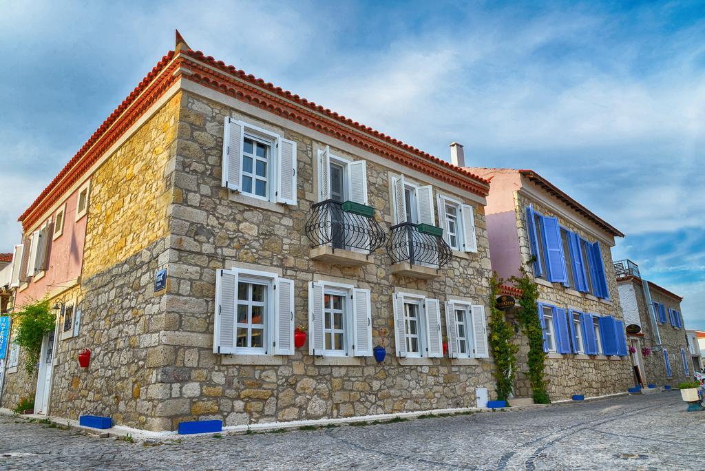 Simira Hotel Alacatı Bagian luar foto