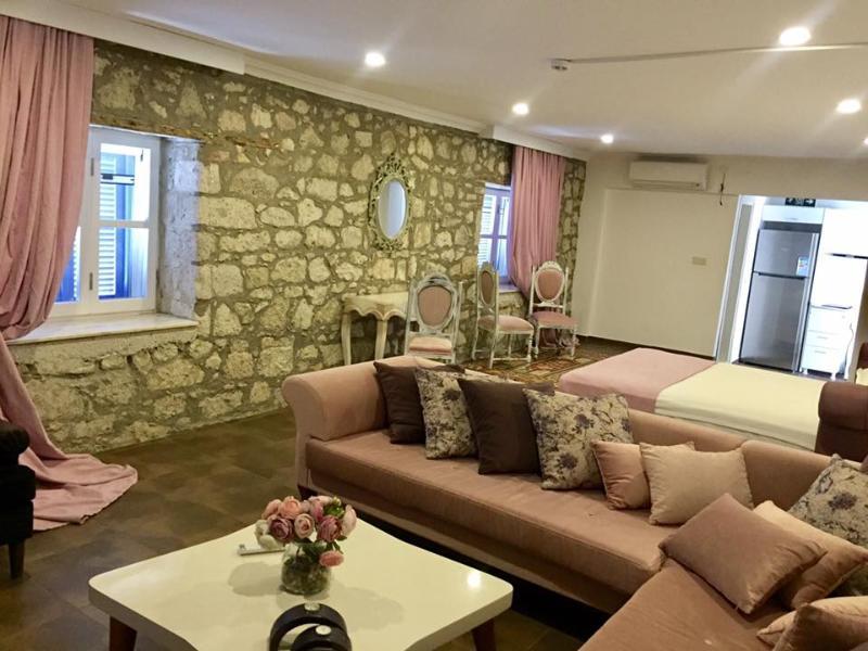 Simira Hotel Alacatı Bagian luar foto