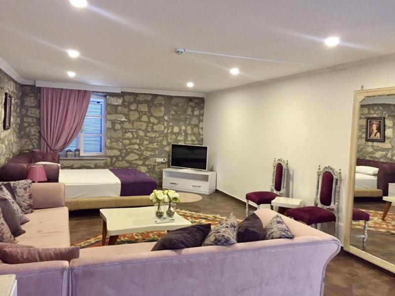 Simira Hotel Alacatı Bagian luar foto