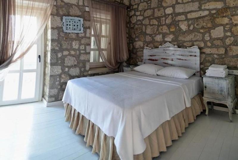 Simira Hotel Alacatı Bagian luar foto